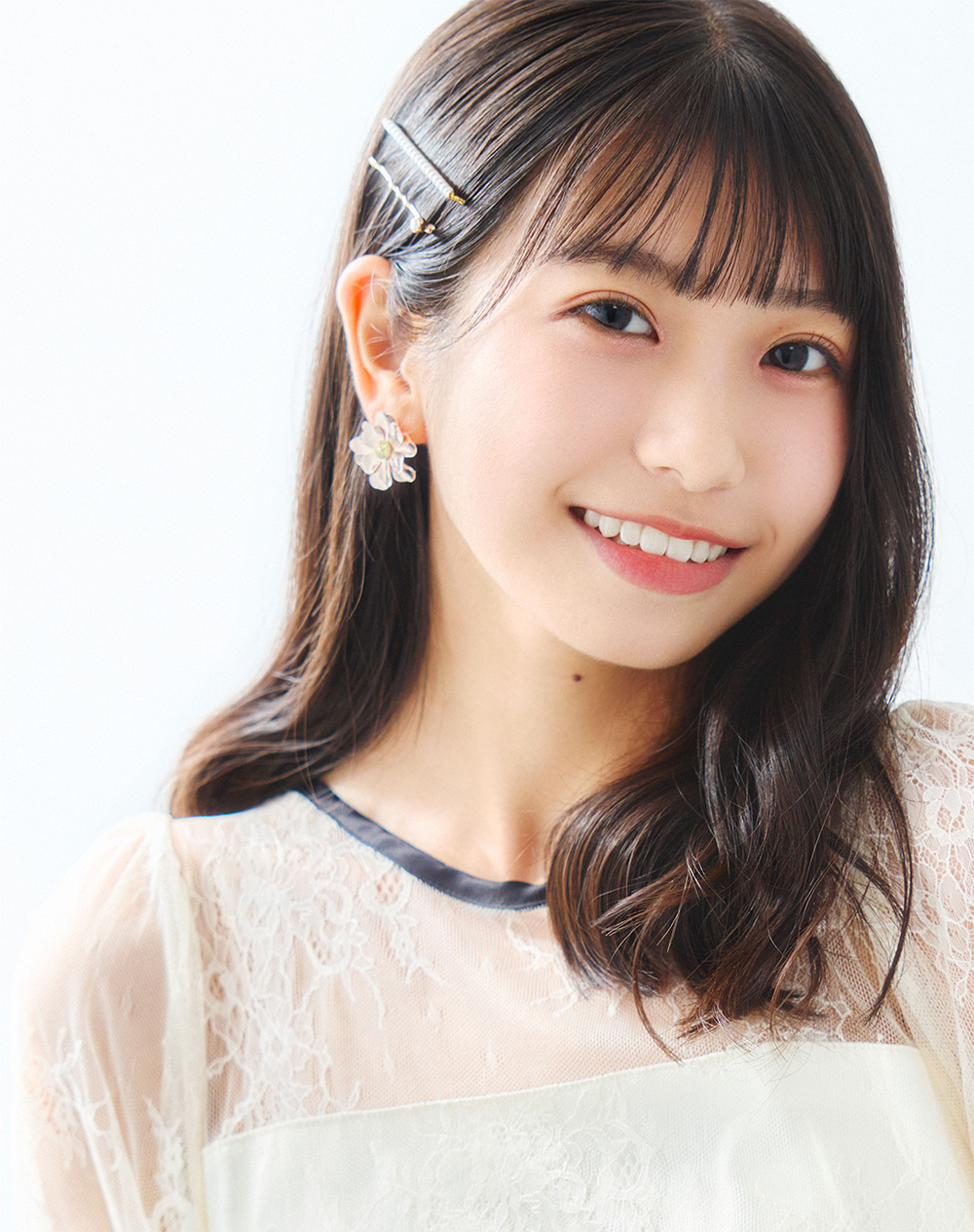 主題歌歌手　後本萌葉さん