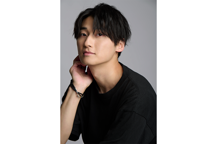 佐伯竜司役：新井良平